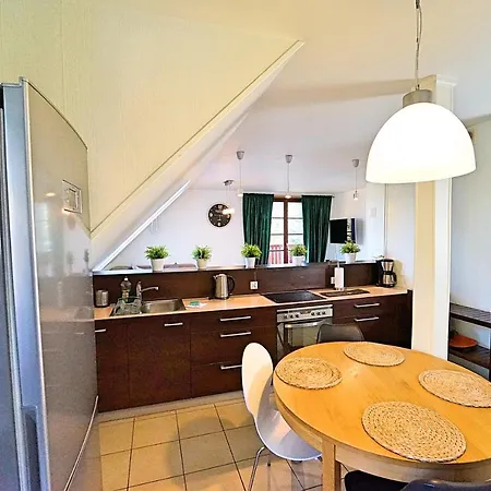 Everysky - Okrzei 1b * Карпач